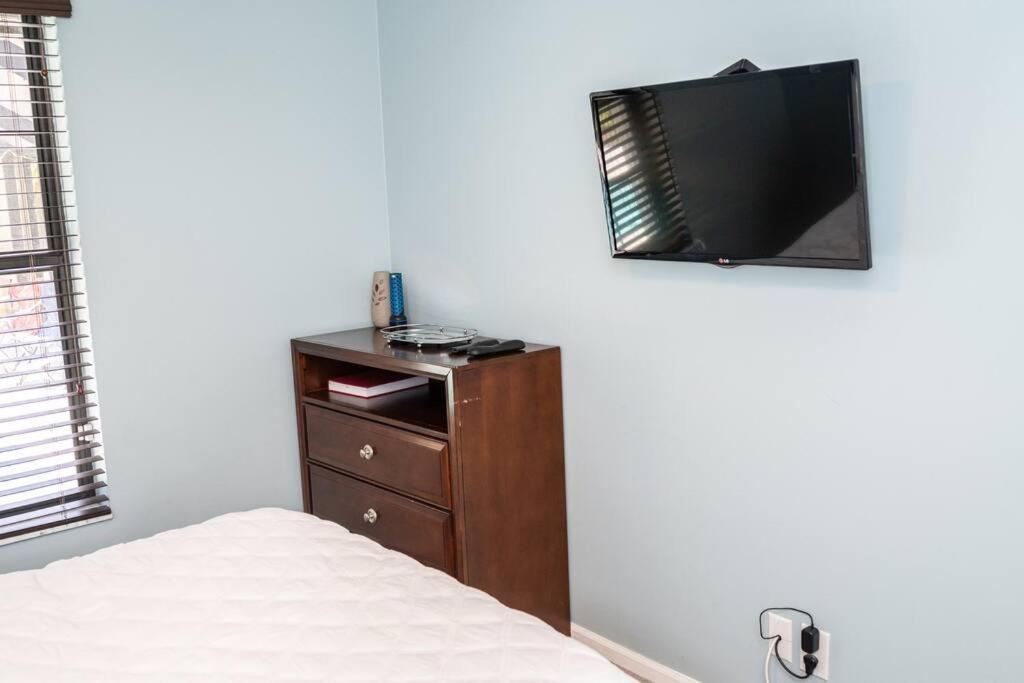 Palm Paradise Luxury Stay/Pool Wellington Exterior photo